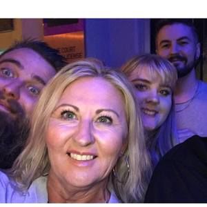 Meet your Posher, Leanne